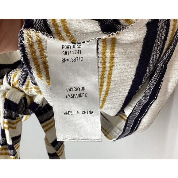 doe And Rae Multicolor Strip Top Black White Tan Ruffed Cuffs Women’s - Picture 5 of 9